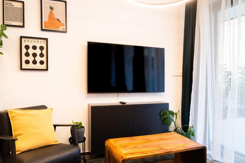 Gold Garden Terrace Apartment Brno Esterno foto